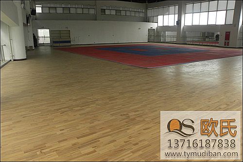 運動場館實木運動地板,運動館實木地板,運動場木地板 運動場館實木運動地板,運動館實木地板,運動場木地板